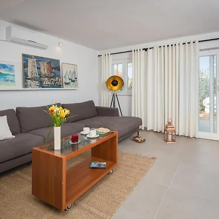 Dolcevita Villa *