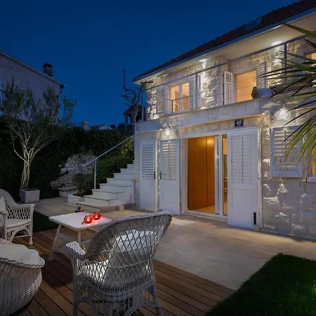 Dolcevita Villa *